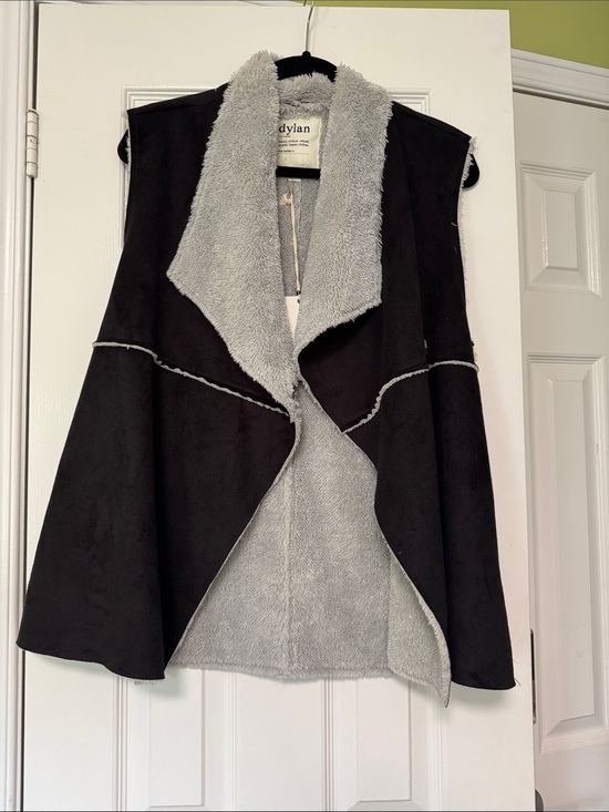 dylan Jackets & Blazers - Dylan Black Vest with Light Gray Faux Shearling Trim size large BNWT